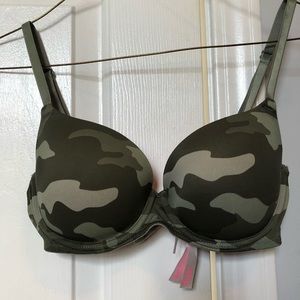 Camo bra